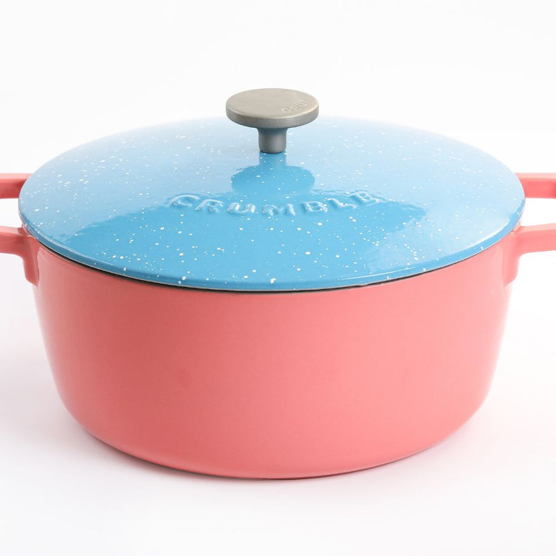 Classic Round Dutch Oven - Snowflake