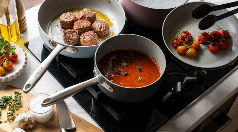 The Best Ceramic Pots & Pans for Healthy Weeknight Dinners