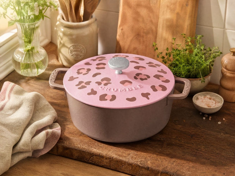 Classic Round Dutch Oven Leopard Edition 26cm