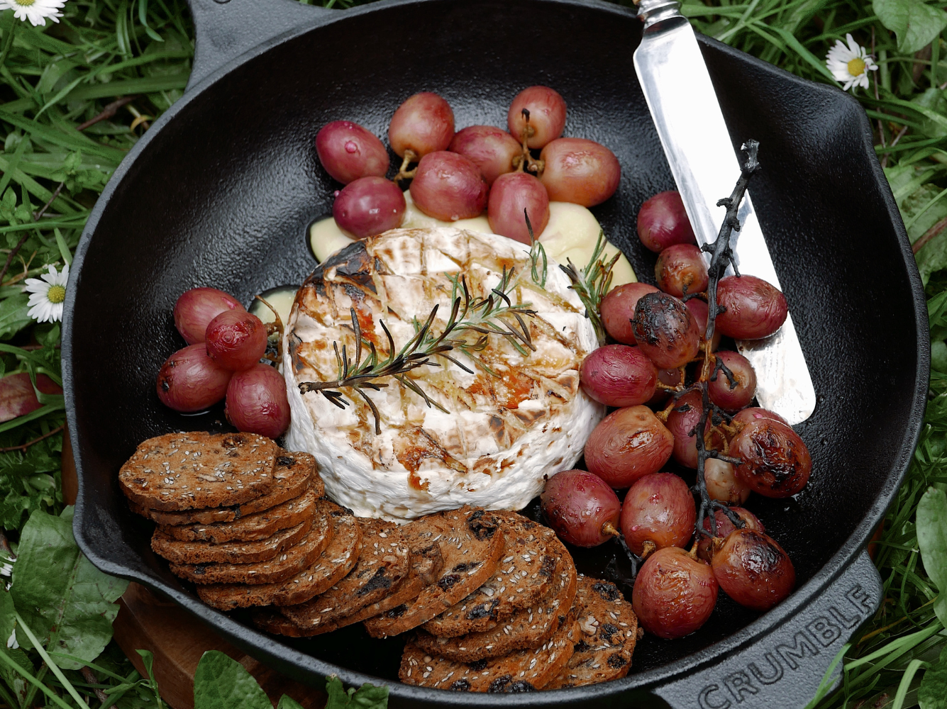 Pre-Seasoned Skillet Bundle