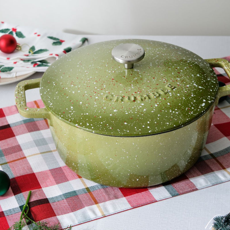 Classic Round Dutch Oven - Festive Pine